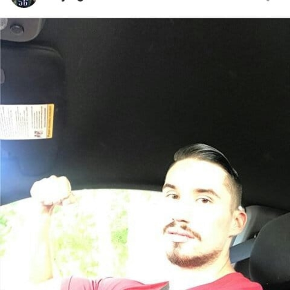 Meet your Posher, Bee